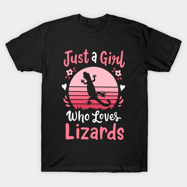 Lizard Reptile Lizard Lover Retro T-Shirt by CreativeGiftShop